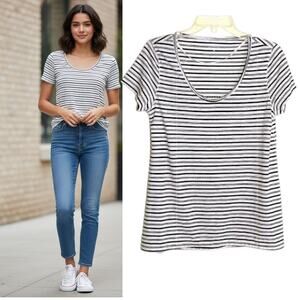 Calvin Klein Performance Striped Tee M Black White Knit Shirt Athleisure Sporty